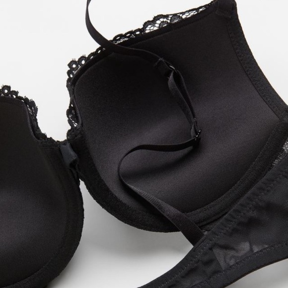NWT H&M Black Lace Push Up Bra With Adjustable Straps Size 34D - Picture 9 of 9